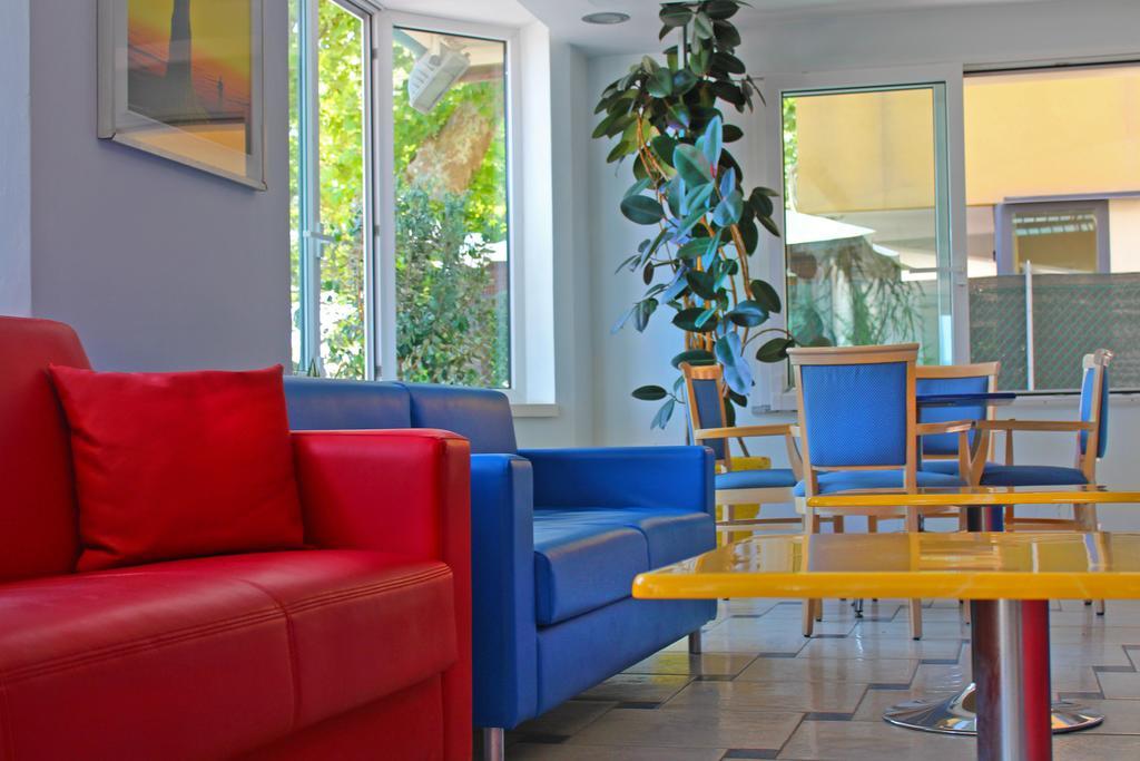Hotel Bristol Misano Adriatico Buitenkant foto